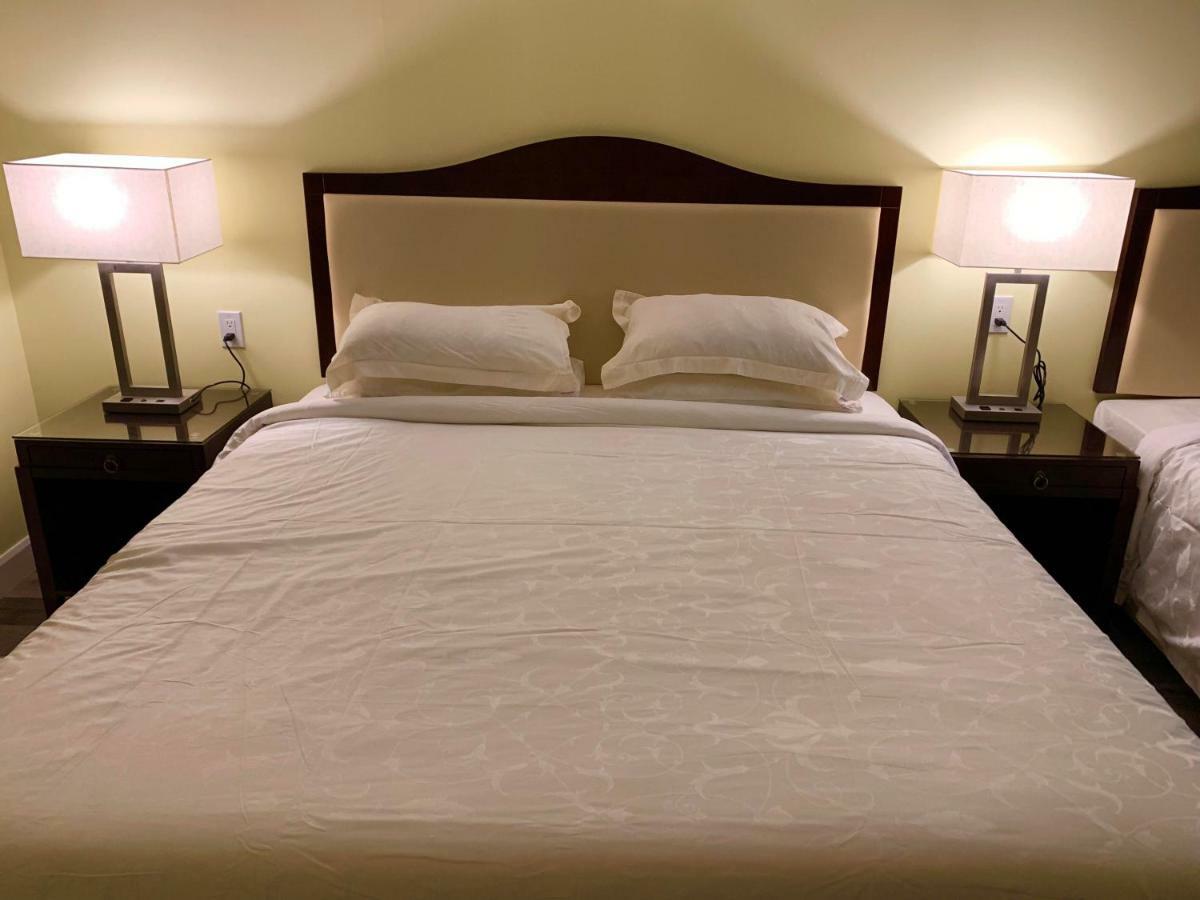 7 West Motel Carleton Place Esterno foto